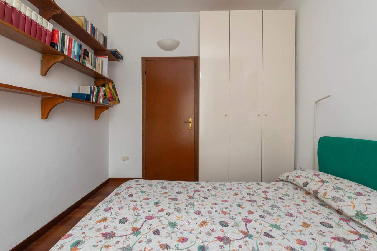 New Flat In Downtown Orti 16 Apartment มิลาน ภายนอก รูปภาพ