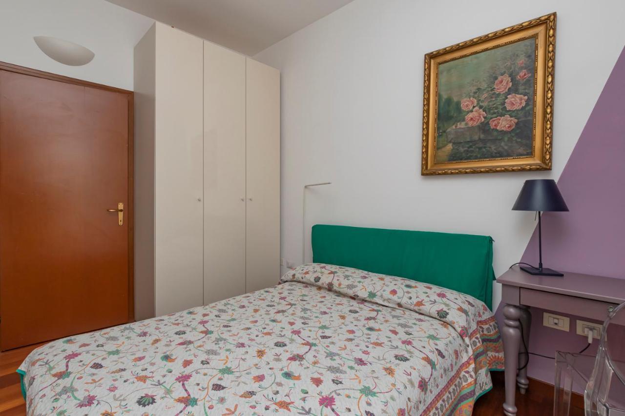 New Flat In Downtown Orti 16 Apartment มิลาน ภายนอก รูปภาพ